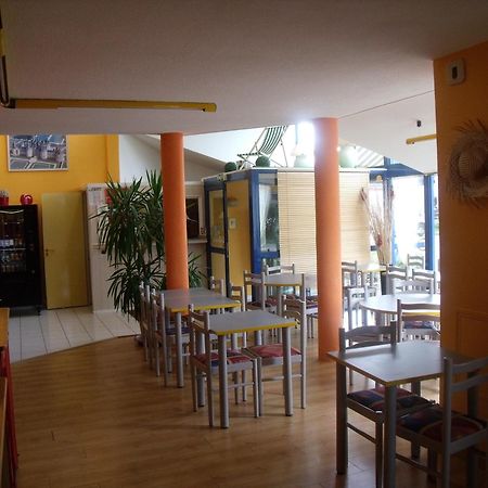 Saint-Gervais-la-Forêt Hotel Noctuel Blois Sud מראה חיצוני תמונה