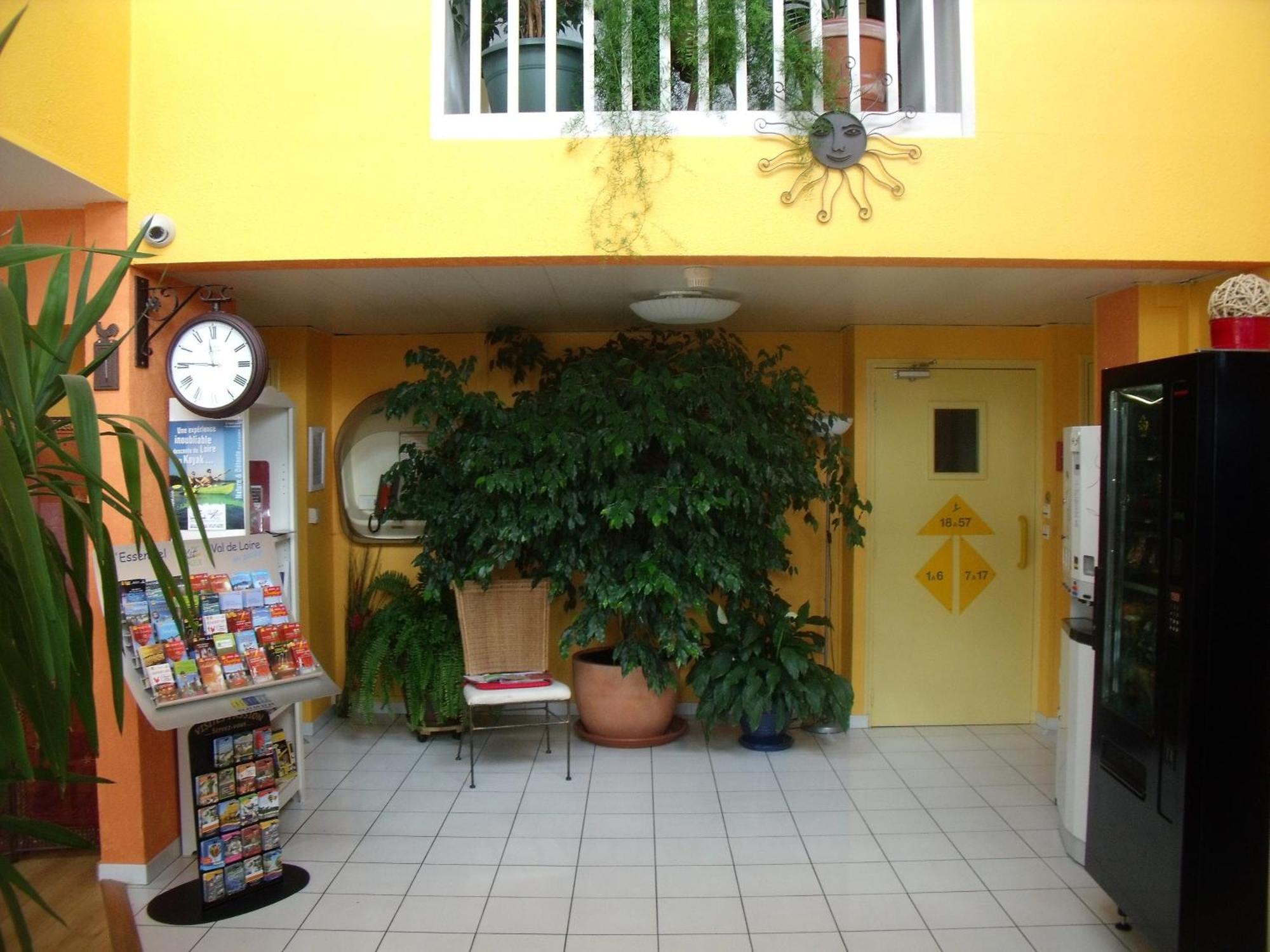 Saint-Gervais-la-Forêt Hotel Noctuel Blois Sud מראה חיצוני תמונה